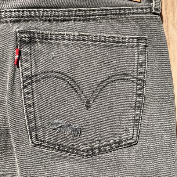 Levi’s distressed high rise 501 jean cotton denim short cutoff vibe 31 - Picture 10 of 17